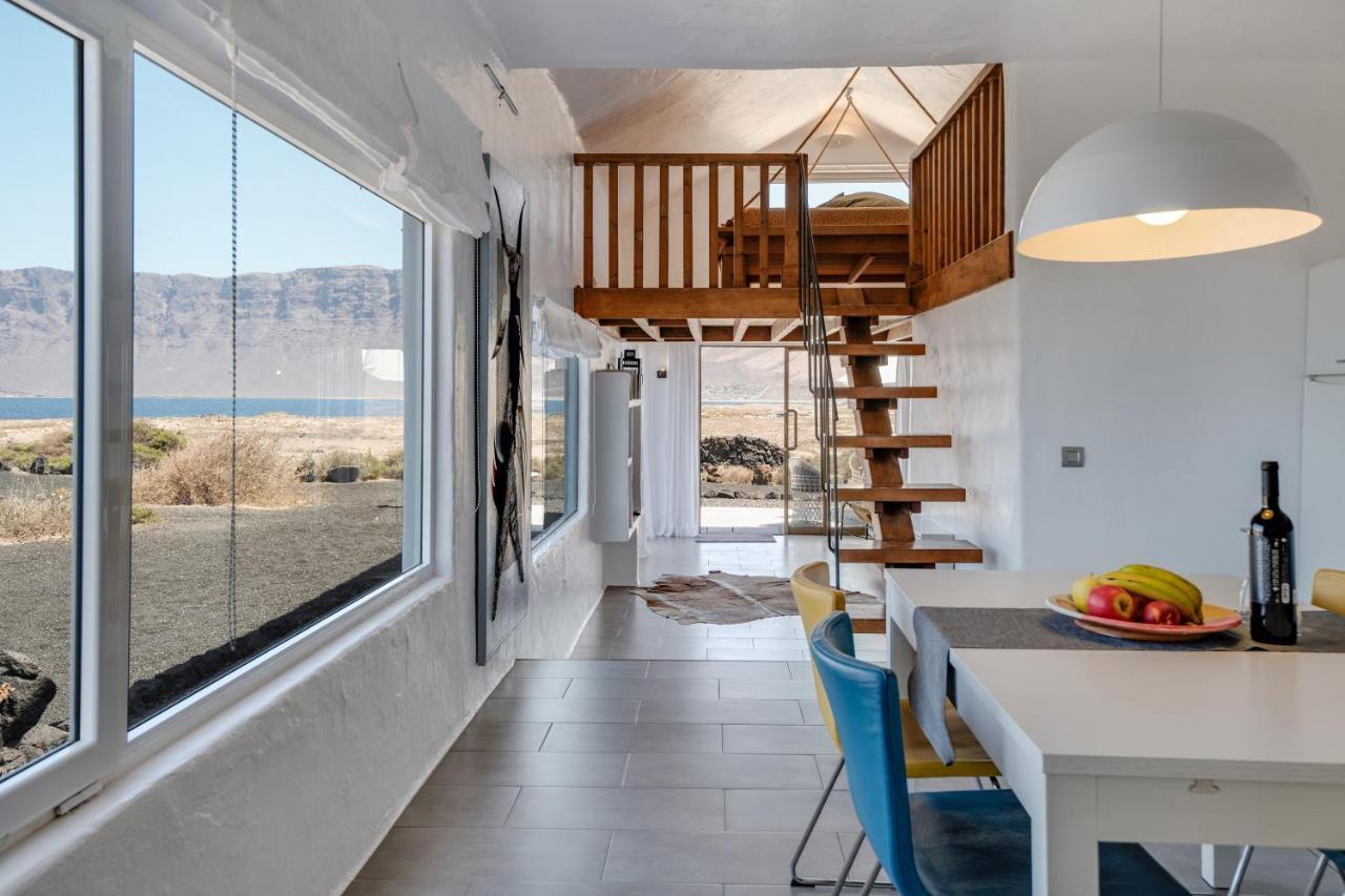 El Loft Villa Famara Luaran gambar
