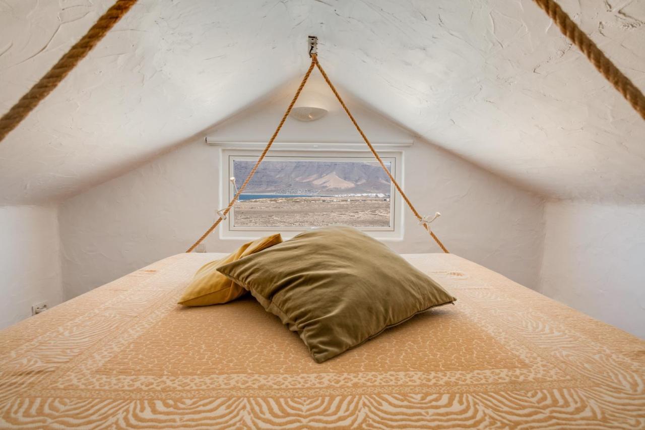 El Loft Villa Famara Luaran gambar