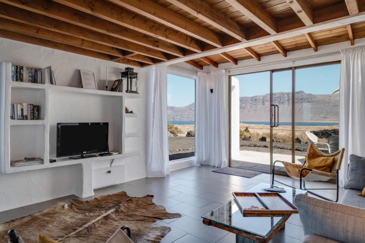El Loft Villa Famara Luaran gambar