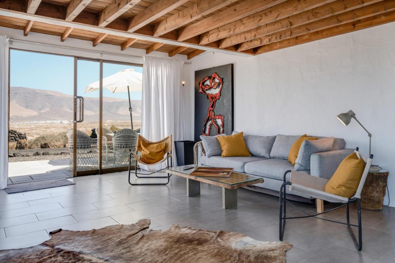 El Loft Villa Famara Luaran gambar